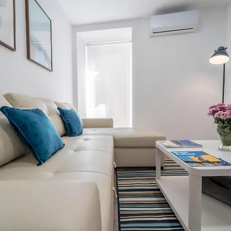 Praca Velha I * Braga